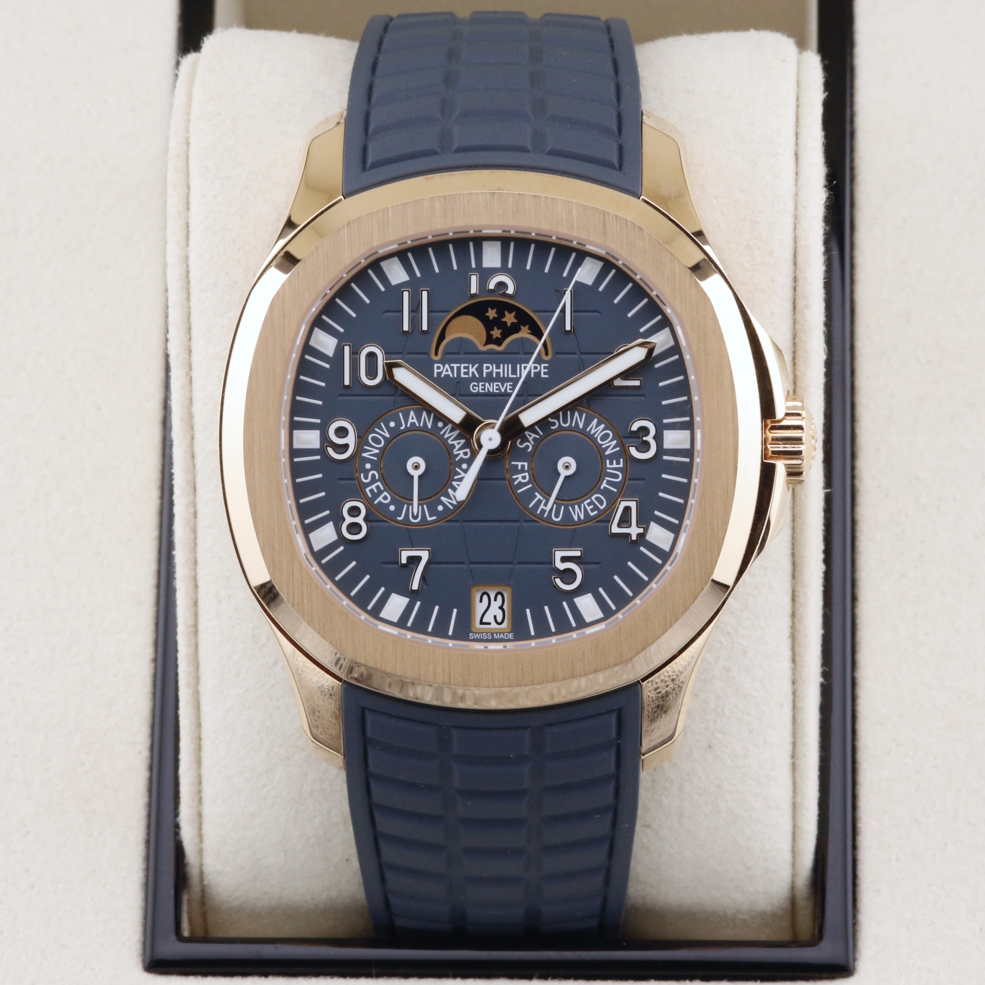 Patek Philippe Aquanaut Luce Annual Calendar  5261R Blue 39.9mm Unworn 2026 Box 